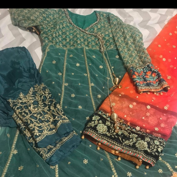 🌺🌺🌺SOLD🌺🌺🌺 - Picture 3 of 5